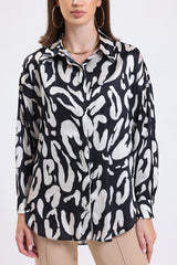 Cemine Women's Monochrome Abstract Print Button-Up Shirt