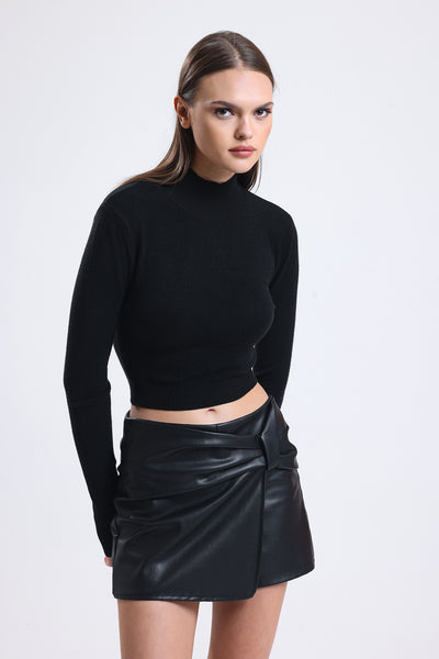 Cemine Women's Elegant Black Cropped Turtleneck Sweater