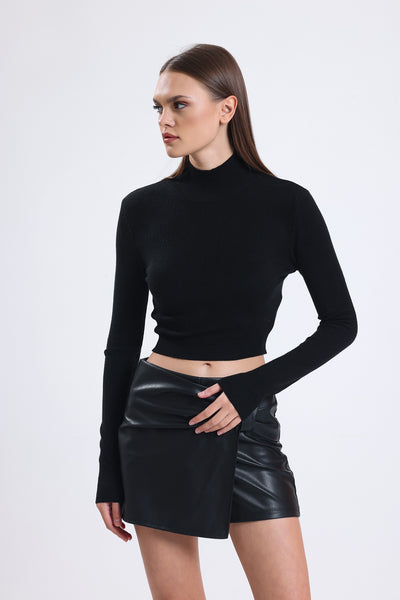 Cemine Women's Elegant Black Cropped Turtleneck Sweater