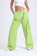 Cemine Women's Vibrant Green Cargo-Style Wide-Leg Pants